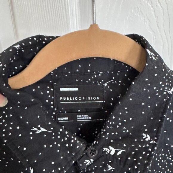 Men's Slim Fit Black/Ivory Pattern Short Sleeve Button Down Shirt - Picture 2 of 4